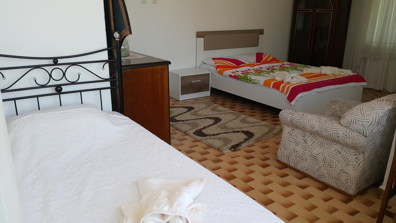 Ayvalik Pansiyon Екстер'єр фото